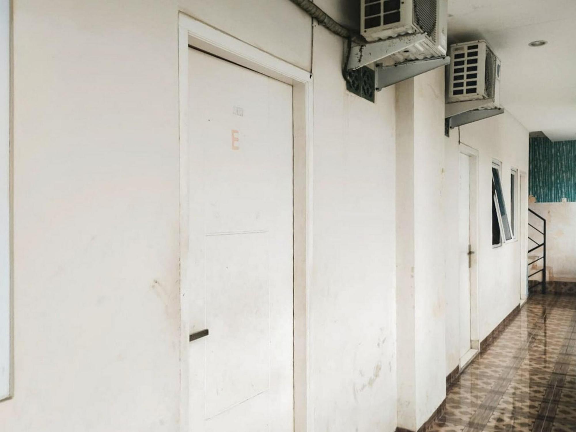 Reddoorz At Jalan Diponegoro Bandar Lampung Hotel Bagian luar foto